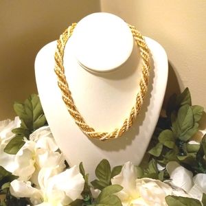 Necklace 15.5" Unbranded